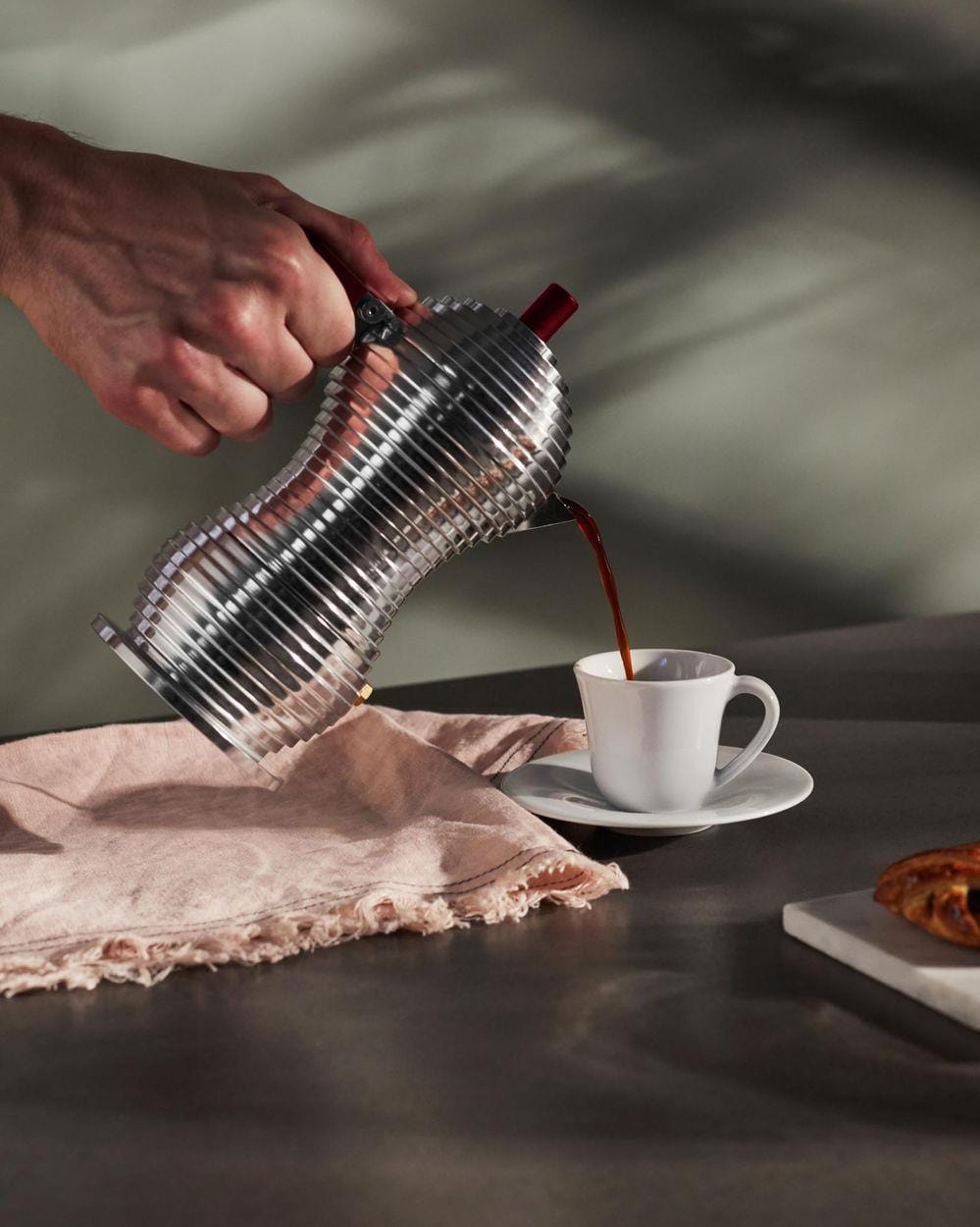 Alessi Moka (3 Kopjes) - kopen bij Alessi Moka (3 Kopjes) - kopen bij