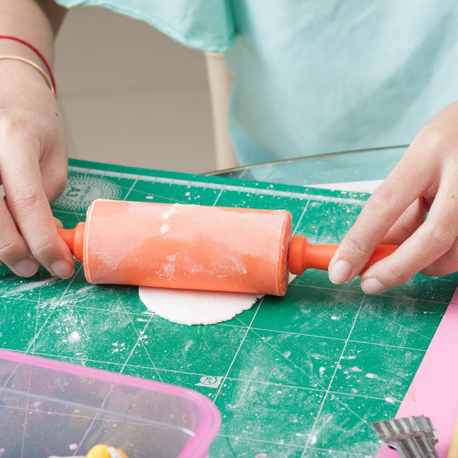 Cooks Boutique Childrens Class Kids (4-7yrs) Cupcake Decorating: Fondant Animal Fun